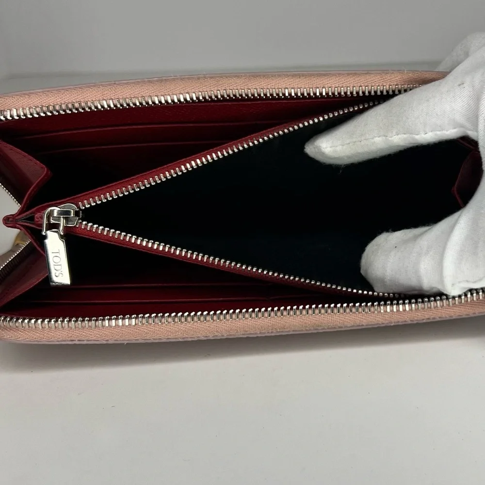 TOD'S Pink Saffiano‎ Leather Zip-Around Long Continental Luxury Wallet